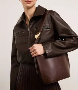 Bolsa Bucket Média com Detalhe na Alça