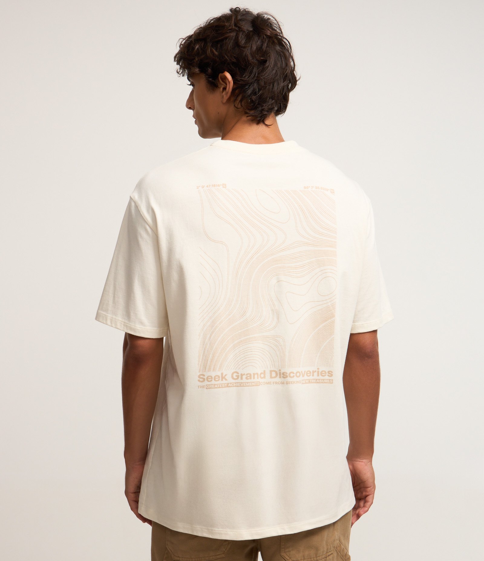 Camiseta Relaxed em Malhão com Estampa Lettering e Mapa Off White 3