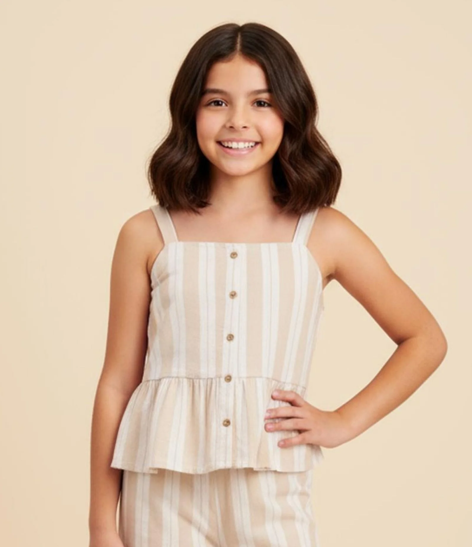 Blusa Bata Curta Infantil com Botões e Estampa Listrada - Tam 5 a 14 Anos Bege 1