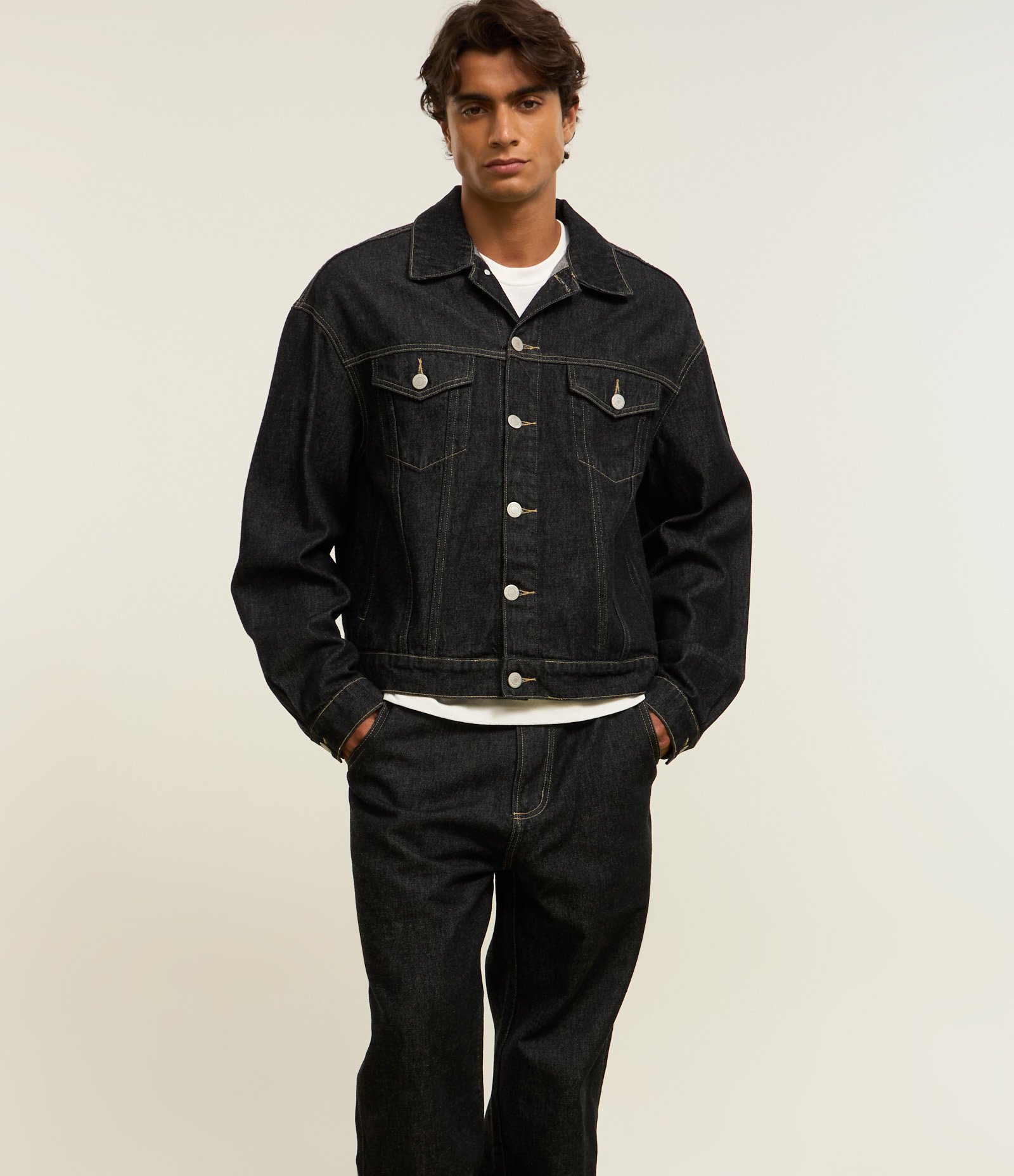 Calça Baggy em Jeans com Barra Dobrada Preto 3