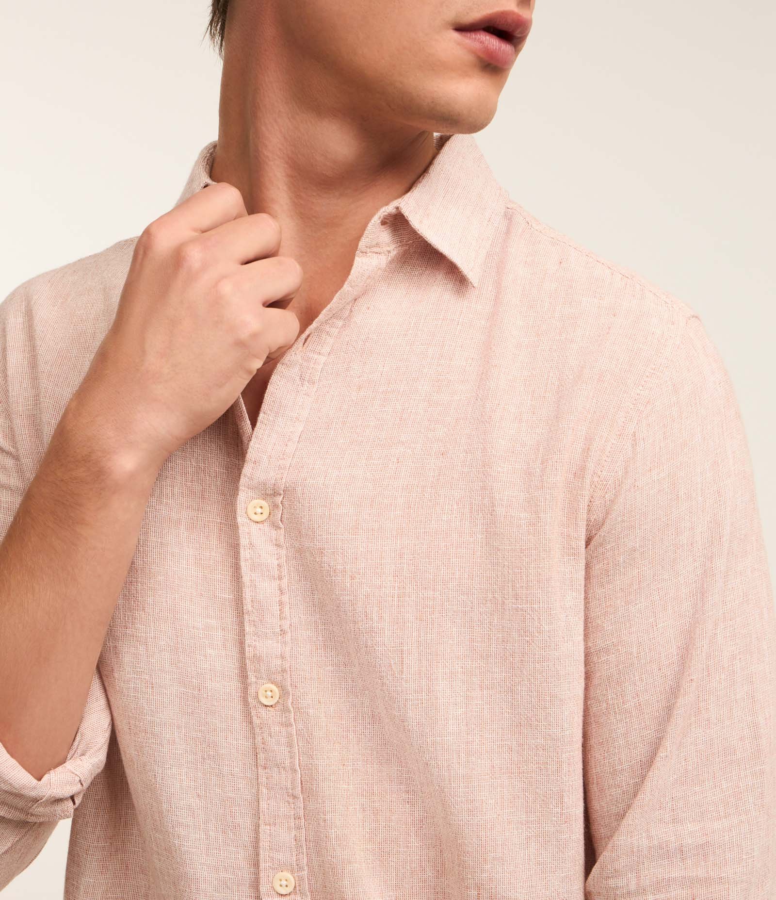 Camisa com Linho Gola Colarinho e Abotoamento Bege 4