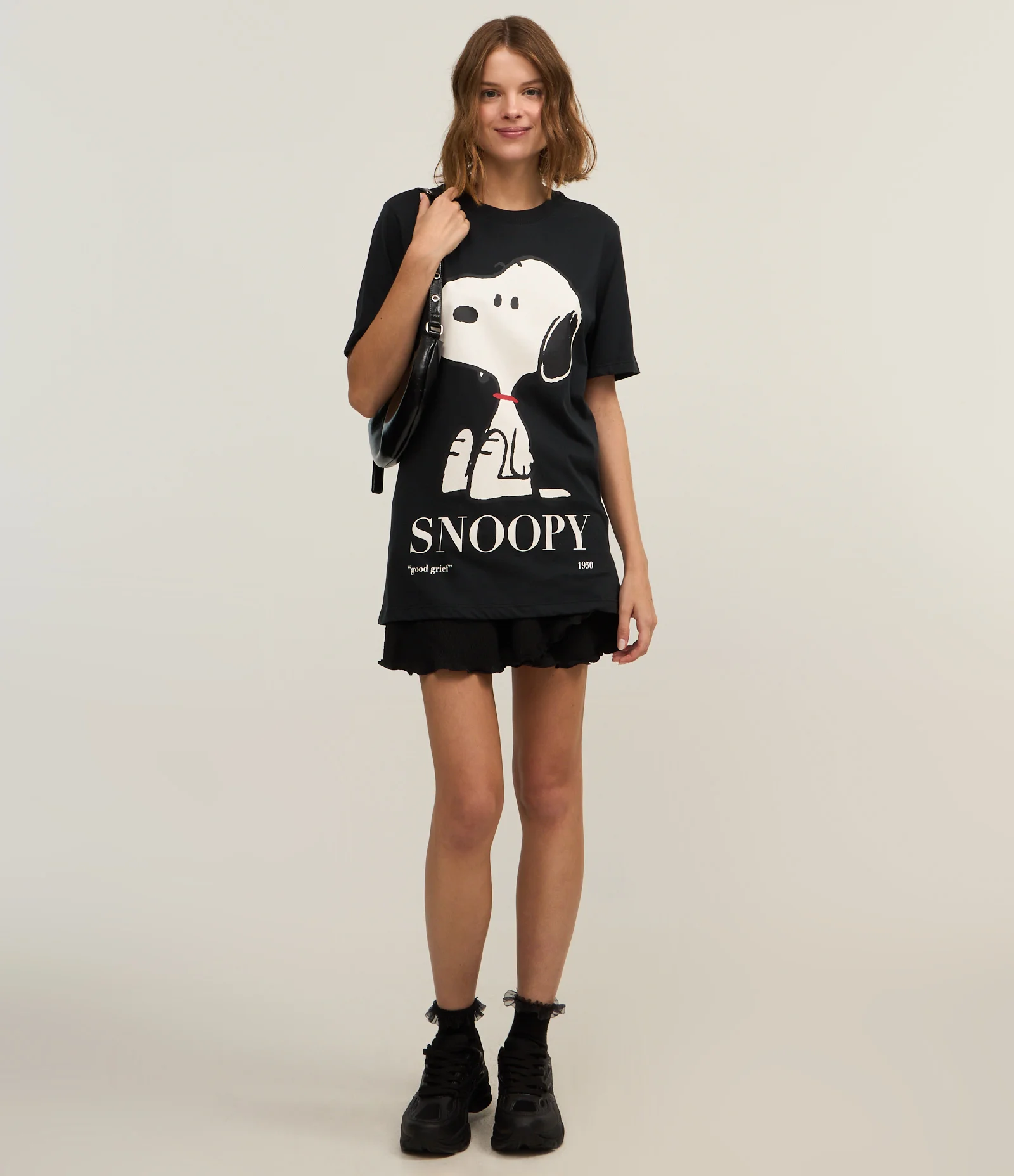 Camiseta em Algodão com Estampa Snoopy Preto 2