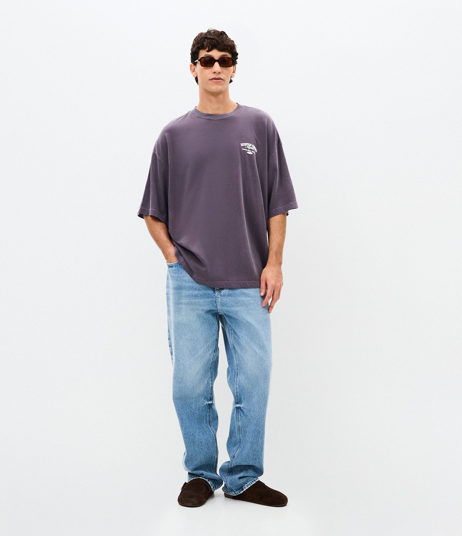 Camiseta Oversized Rooftop Cinema Nights Cinza 2