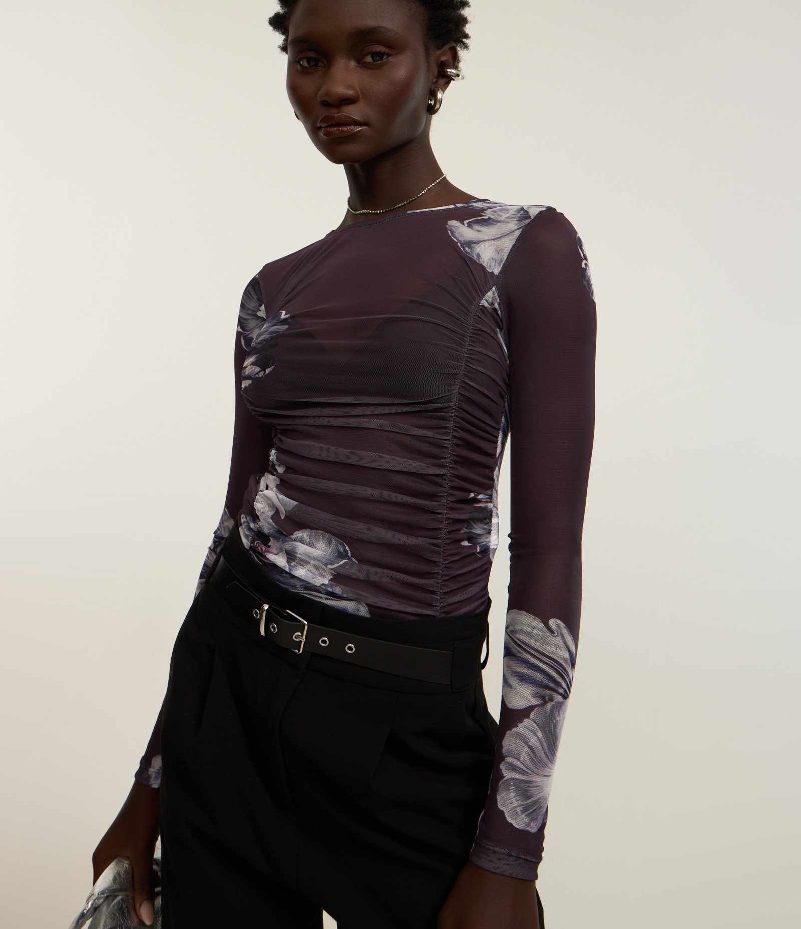 Body em Tule com Estampa de Flores Roxo 3