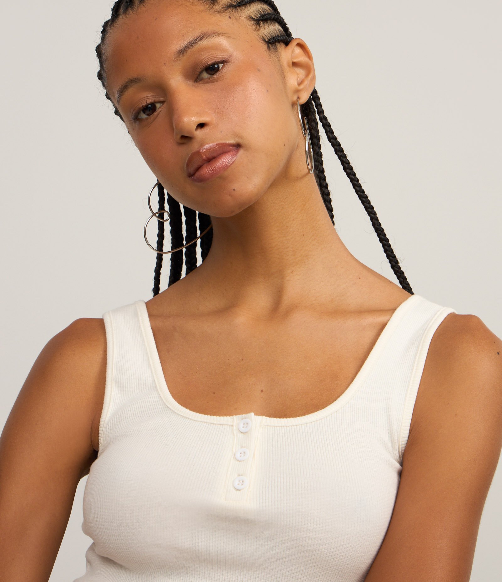 Regata em Ribana com Botões Branco 3