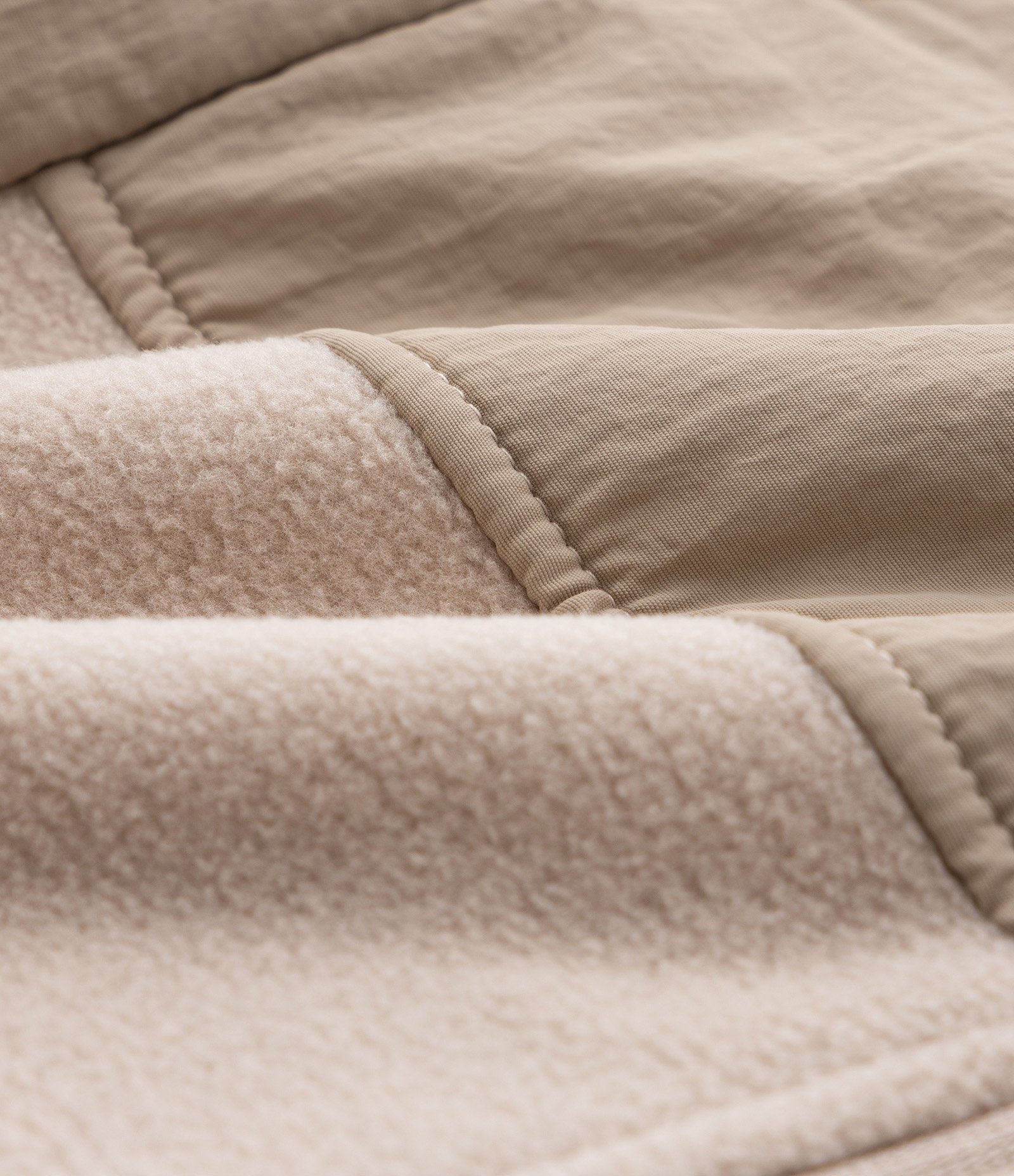 Jaqueta Esportiva Infantil com Forro Fleece e Capuz - Tam 5 a 14 anos Bege 3