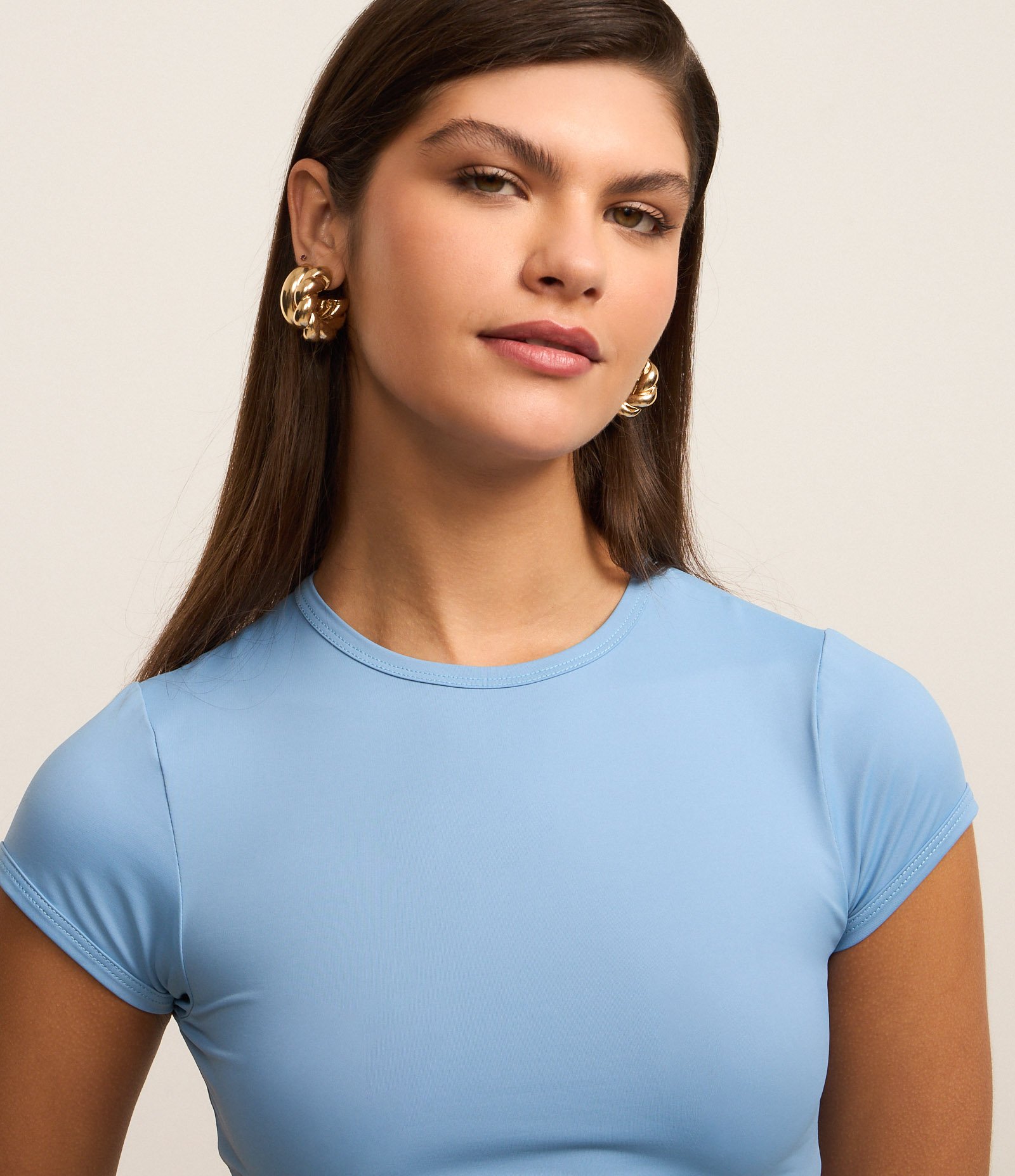 Blusa Básica em Poliamida com Manga Curta 3