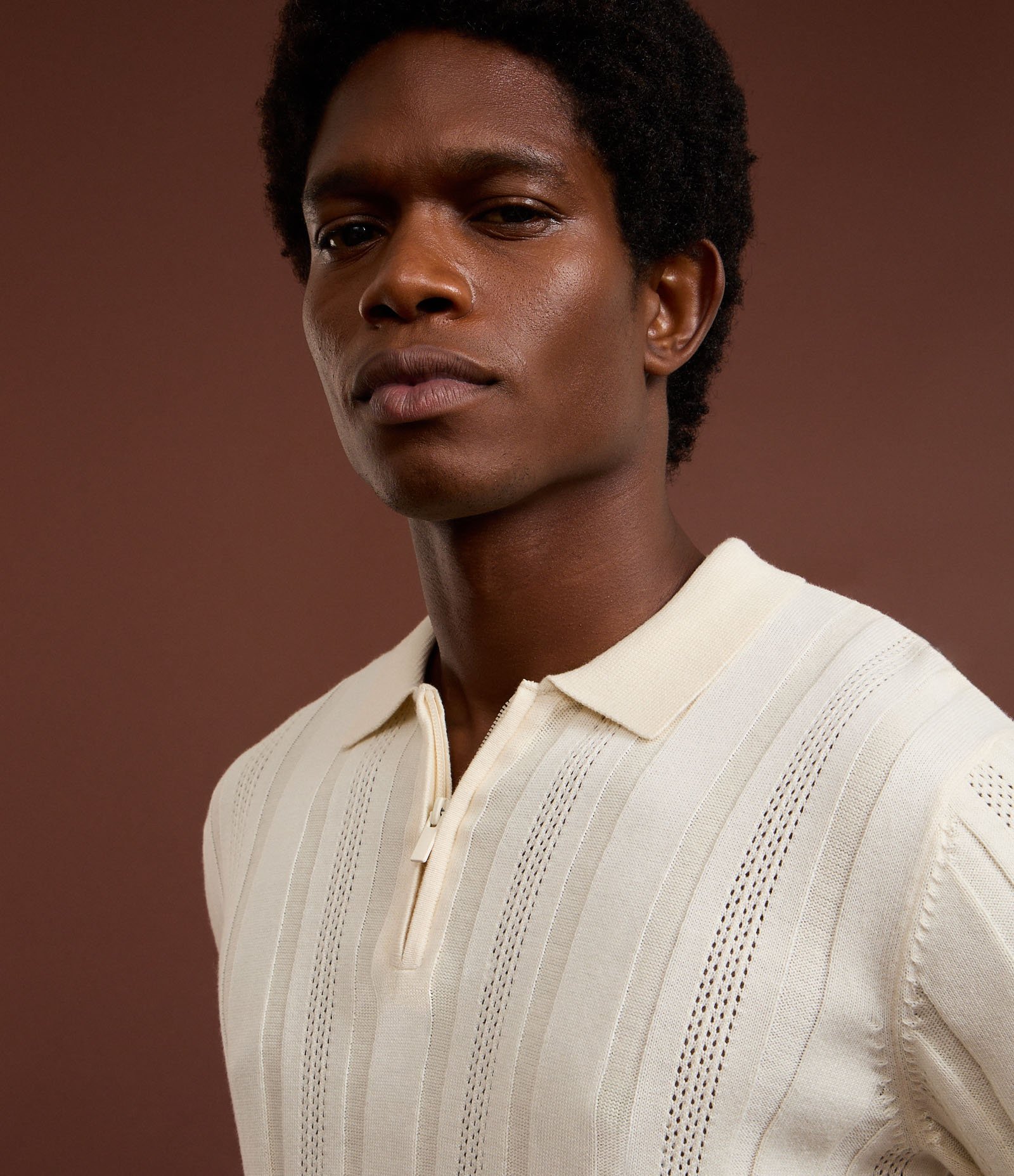 Camisa Gola Polo com Zíper em Algodão Texturizada Bege 5