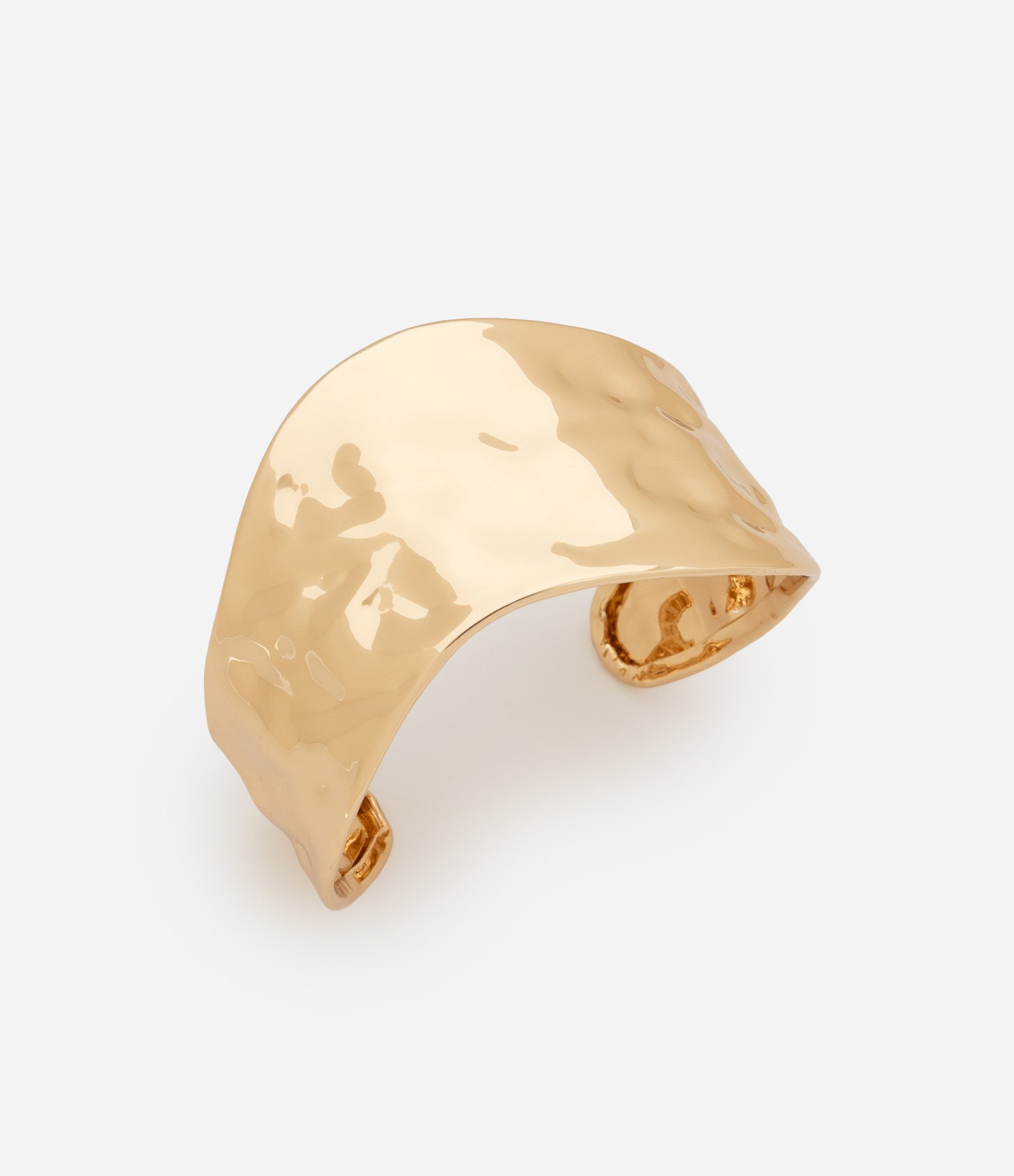 Bracelete em Metal Rígido Martelado com Abertura Dourado