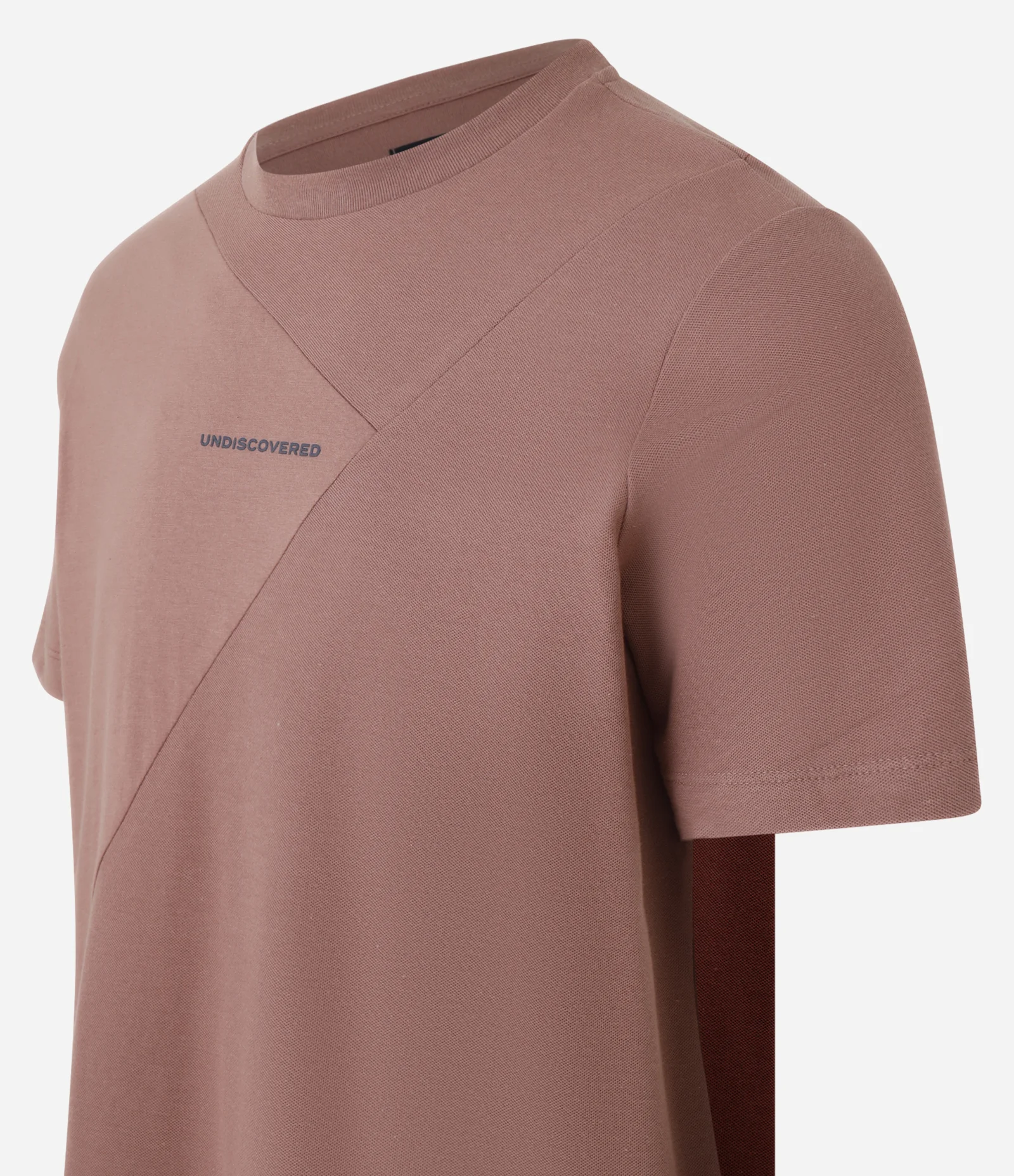 Camiseta em Algodão com Estampa Lettering Recortes e Textura Marrom 2