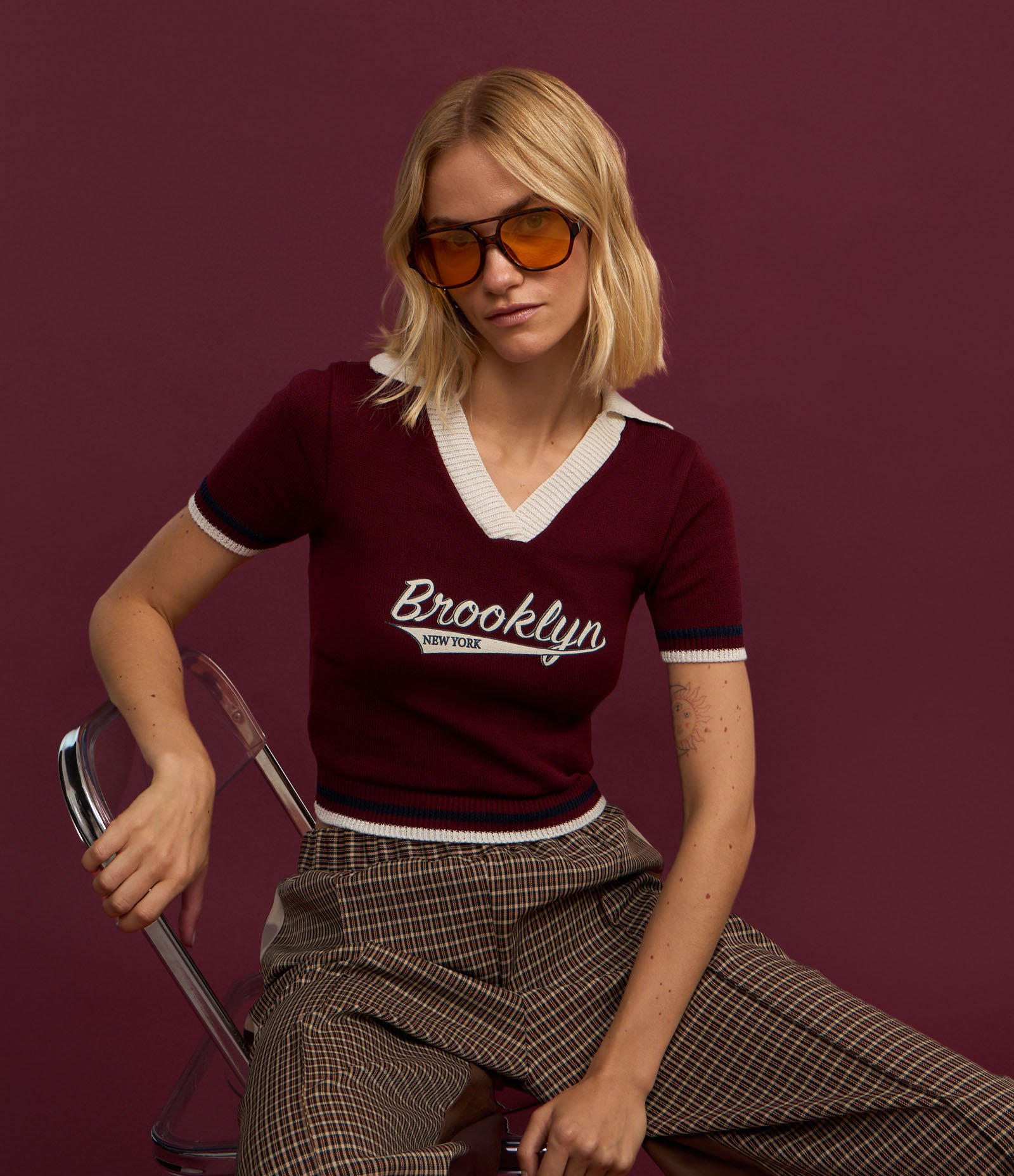 Blusa Polo em Tricô e Lettering Brooklyn New York Bordô 5