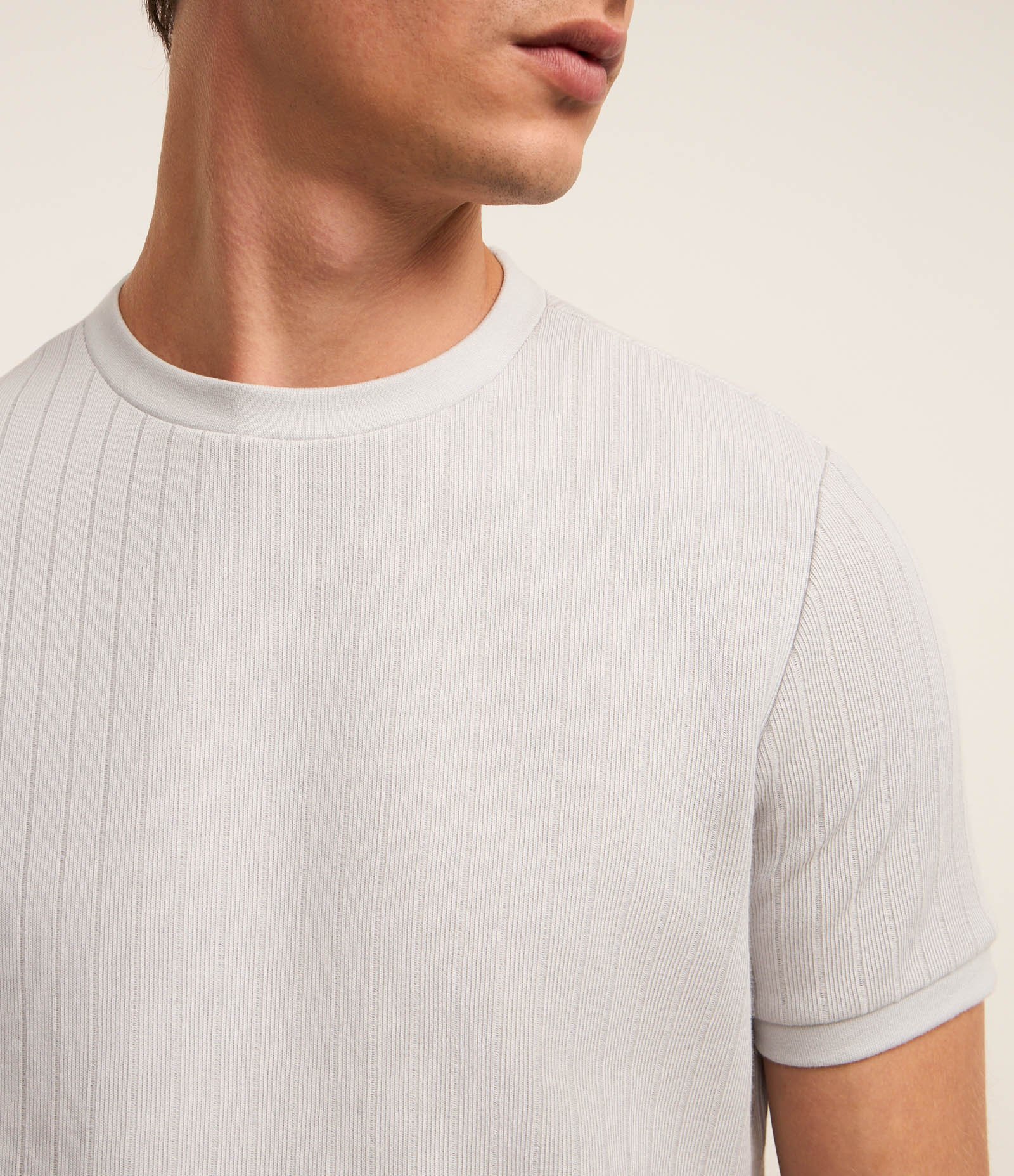 Camiseta Slim em Algodão com Textura Canelada Cinza 3