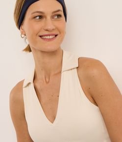 Top sem Bojo Esportivo em Microfibra com Gola Polo e Abertura nas Costas