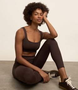 Top Esportivo em Microfibra com Vies Aplicado e Bojo