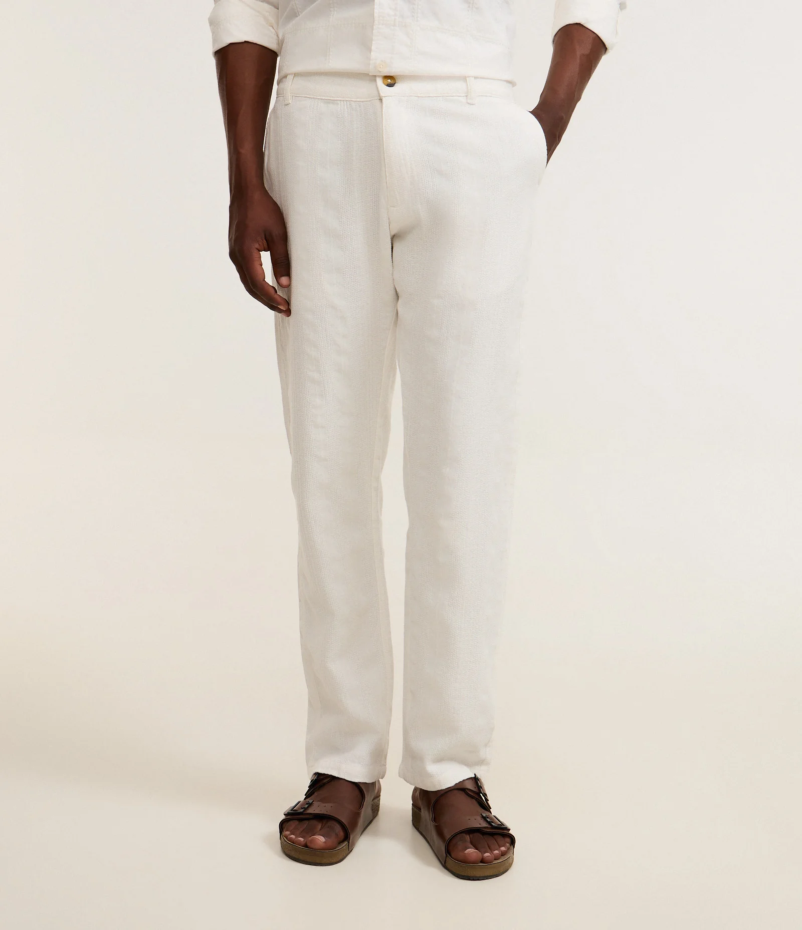 Calça Texturizada com Falsa Listra e Cós Fixo Branco 2