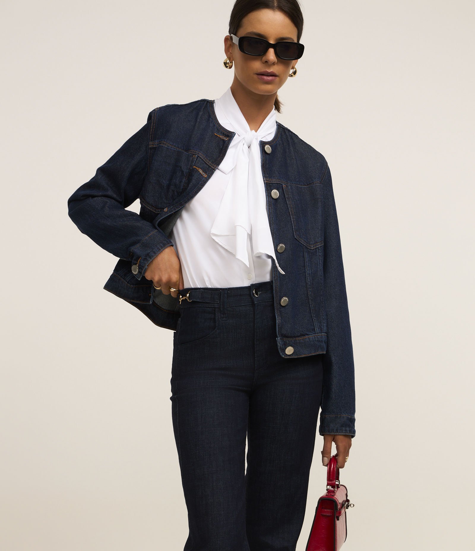 Calça Reta em Jeans com Fivela Lateral Azul 2