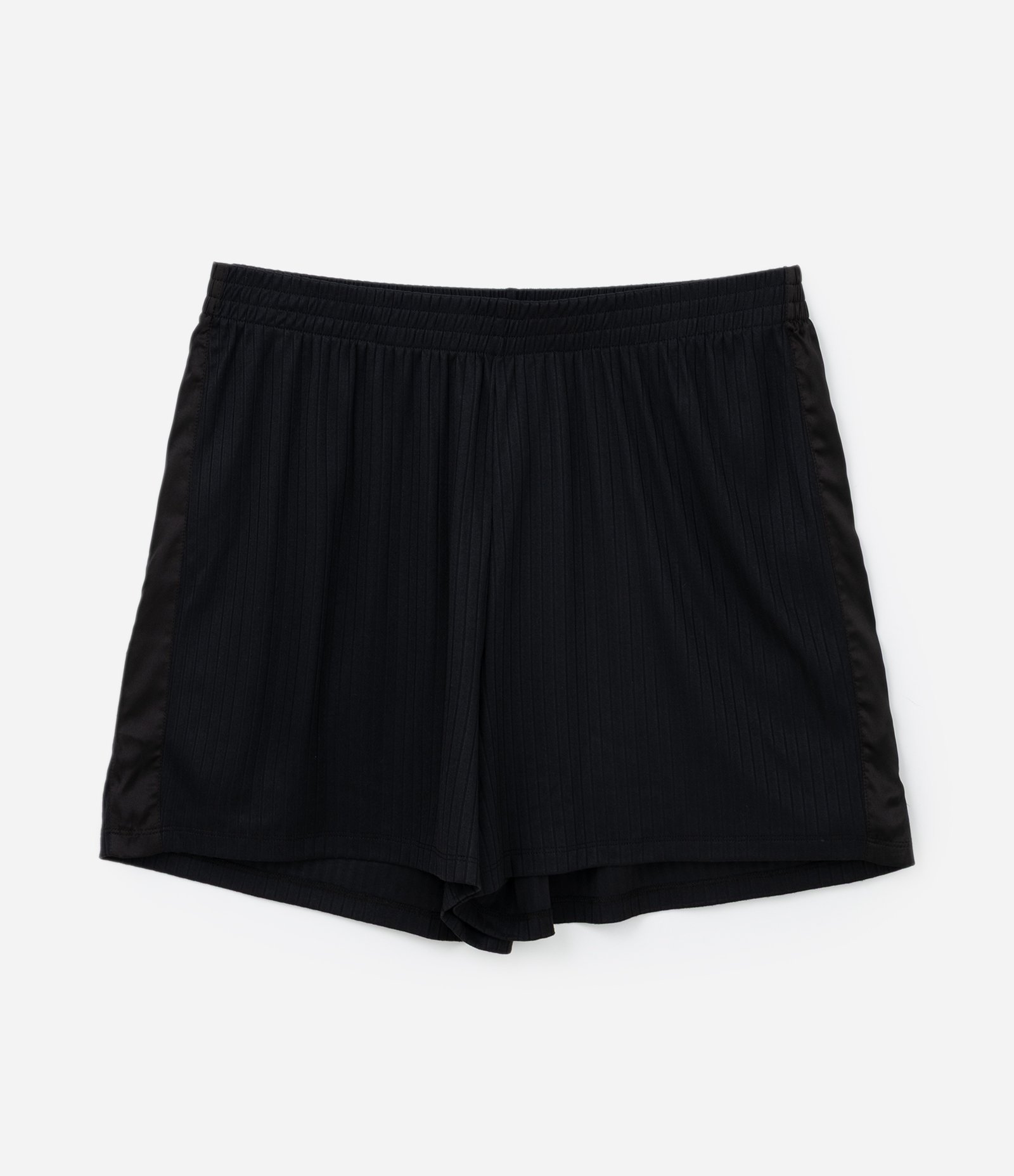 Pijama Curto com Cava Deslocada e Bolsinho Curve & Plus Size Preto 8