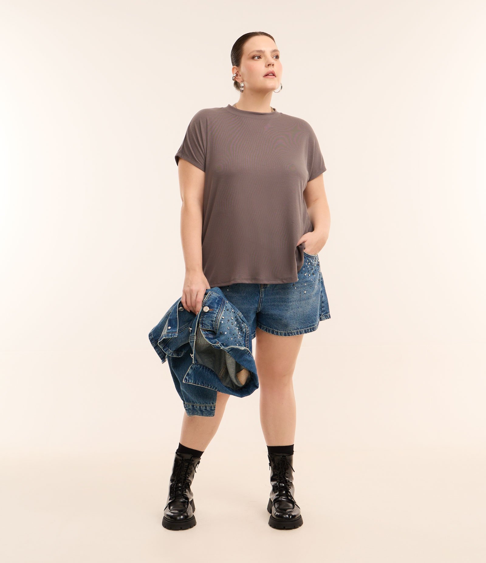Blusa Básica em Ribana sem Cava Curve & Plus Size Cinza 2