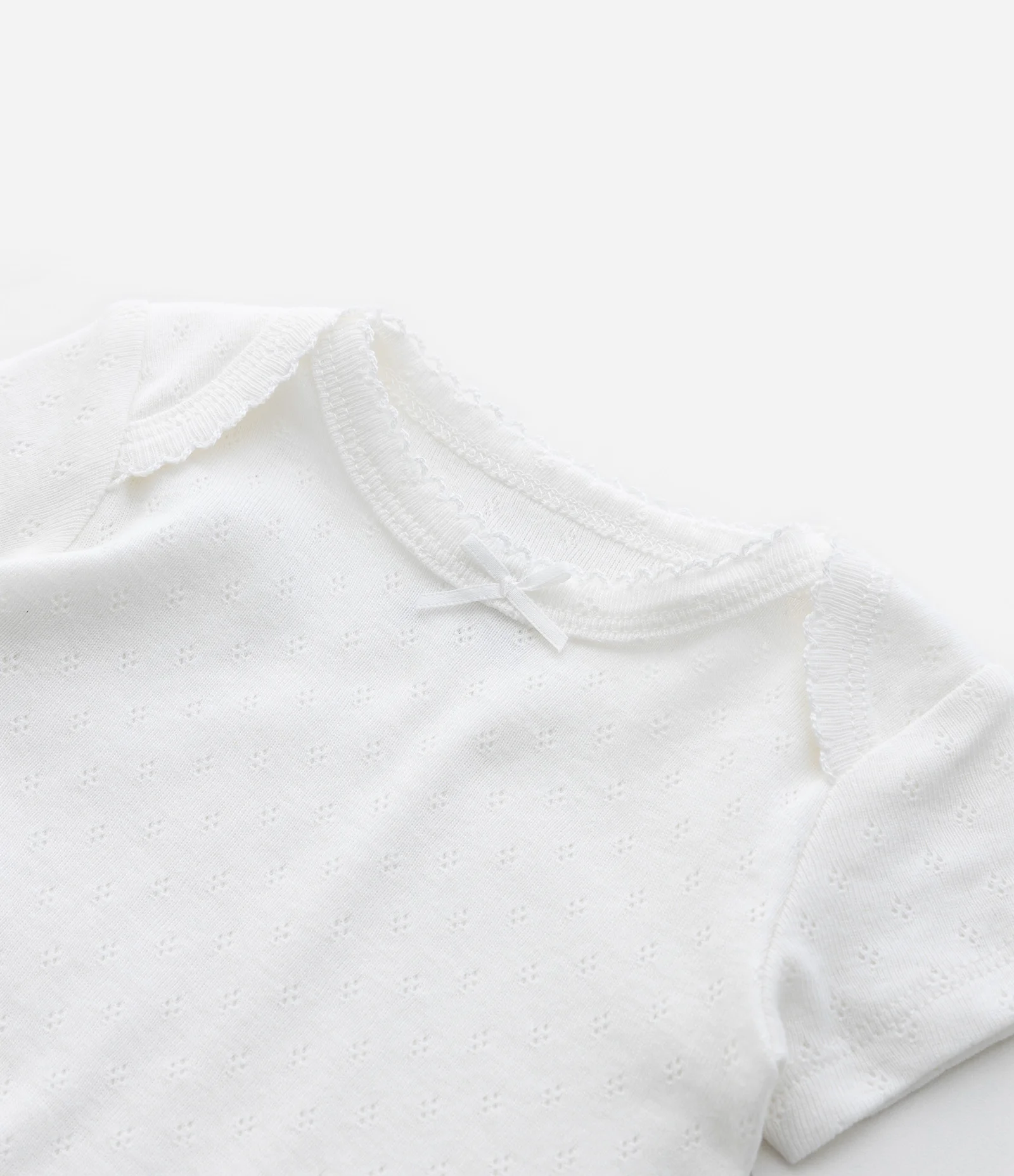 Body Infantil Texturizado com Lacinho - Tam RN a 18 meses Branco 7