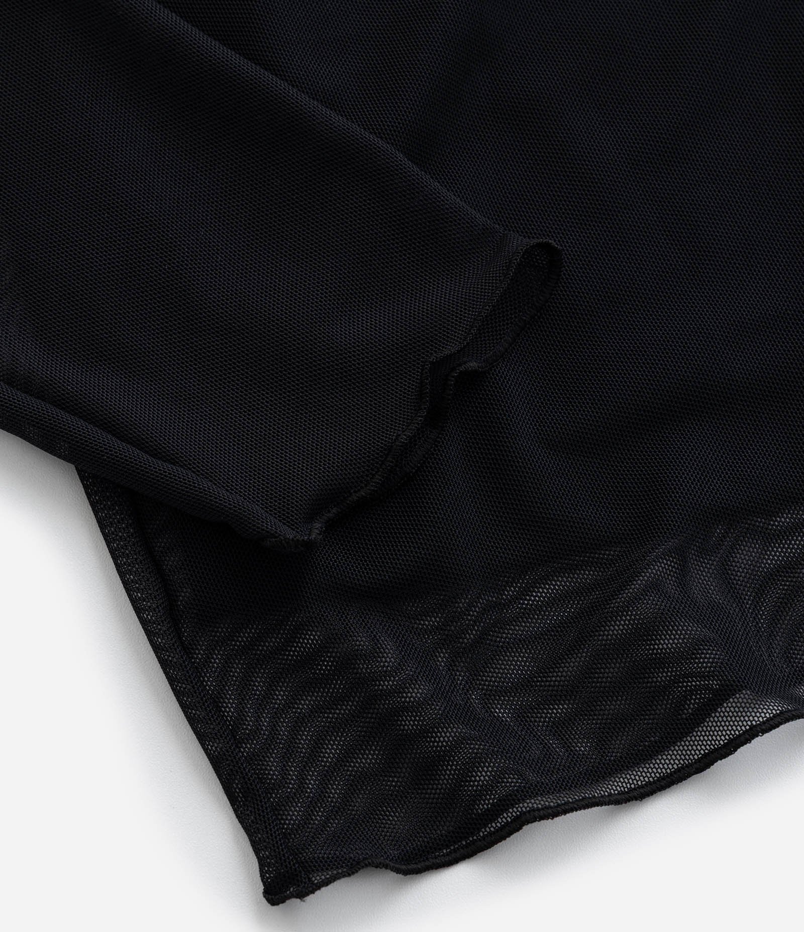 Blusa Sobreposta em Tule com Gola Redonda Curve & Plus Size Preto 4