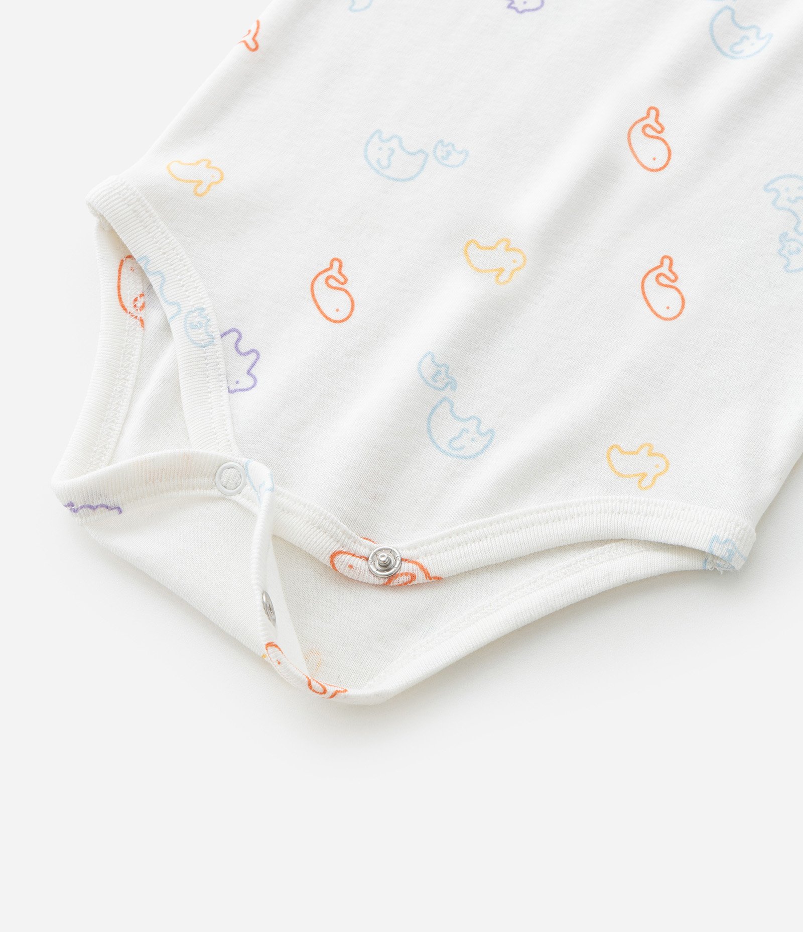 Body Infantil com Estampa de Mini Baleias - Tam RN a 18 meses Branco 4