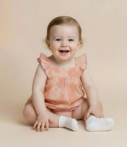 Vestido Infantil com Babados Broderie e Borboletas - Tam 0 a 18 meses