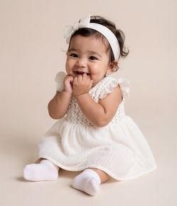 Vestido Body Infantil com Rendinha e Babados - Tam 0 a 18 meses