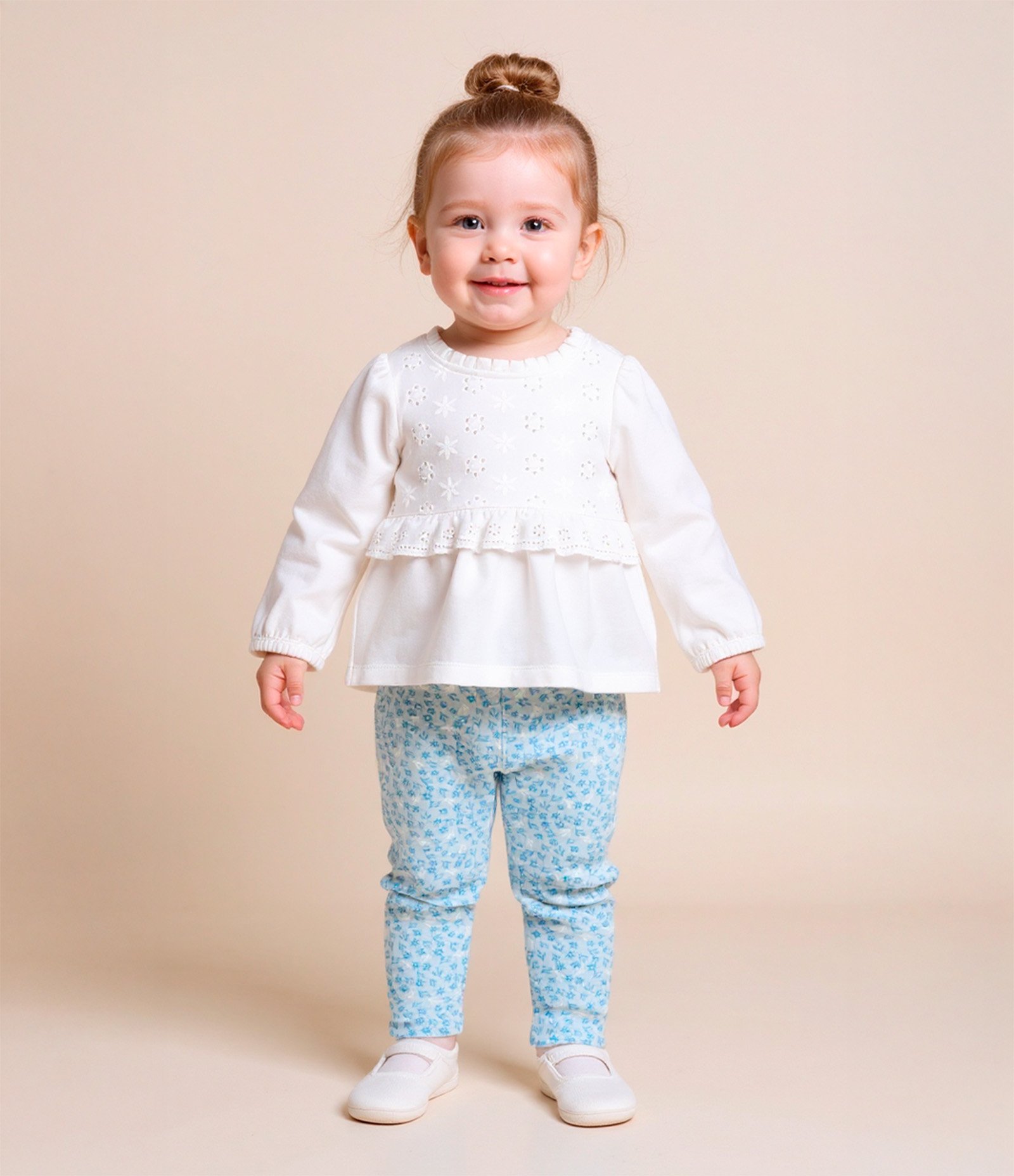 Conjunto Infantil com Babadinho e Textura em Broderie - Tam 0 a 18 meses Branco/Azul 2