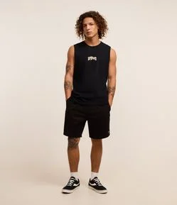 Bermuda Regular em Sarja Lavada com Amarração no Cós