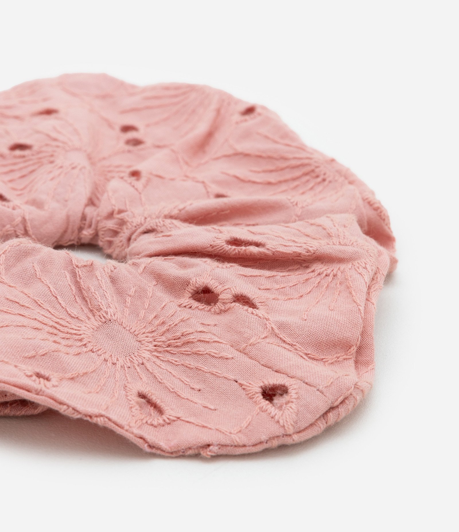 Scrunchie Infantil em Broderie Formato Coração - Tam Único Rosa 2