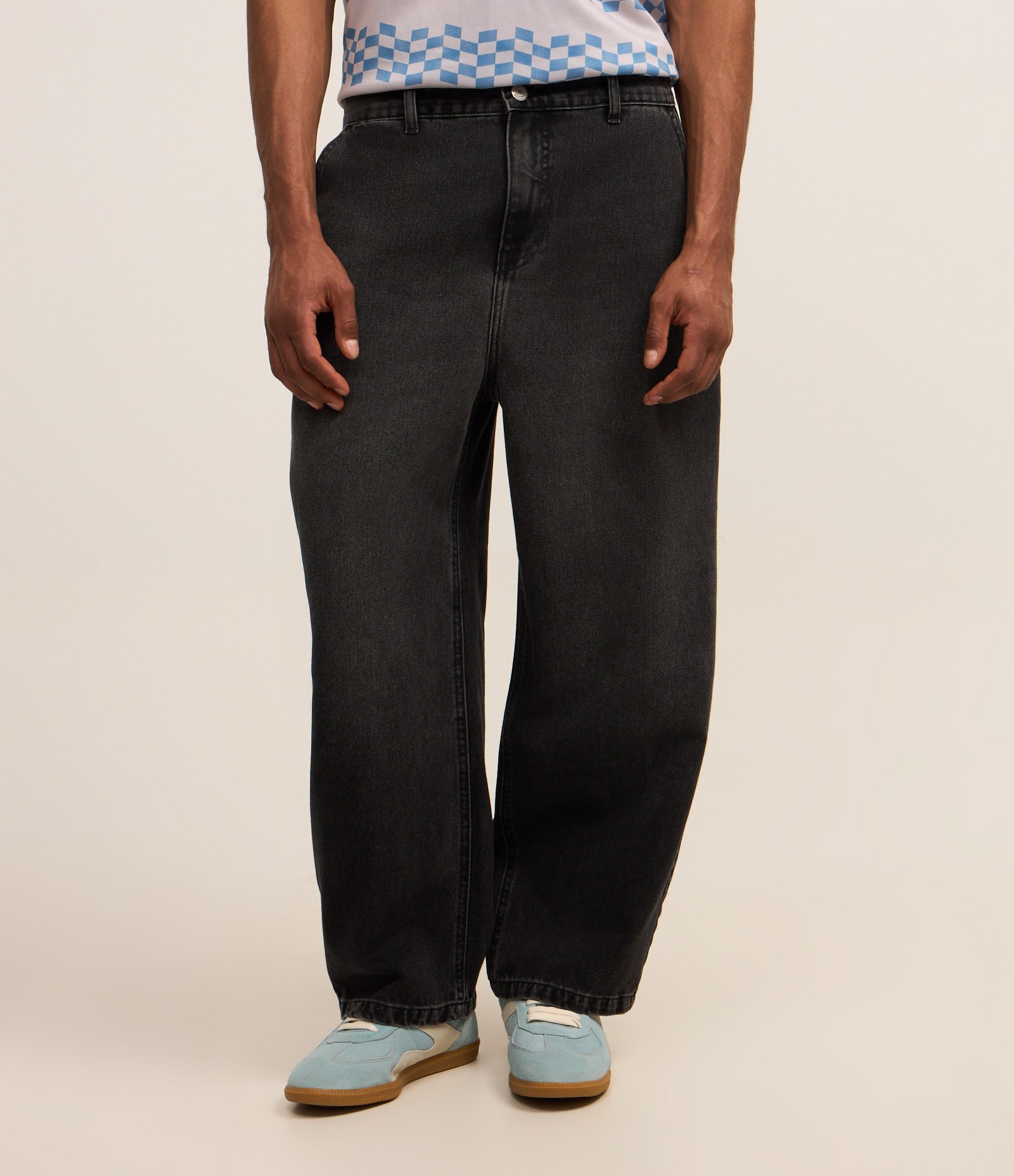 Calça Skater em Jeans Preto 1