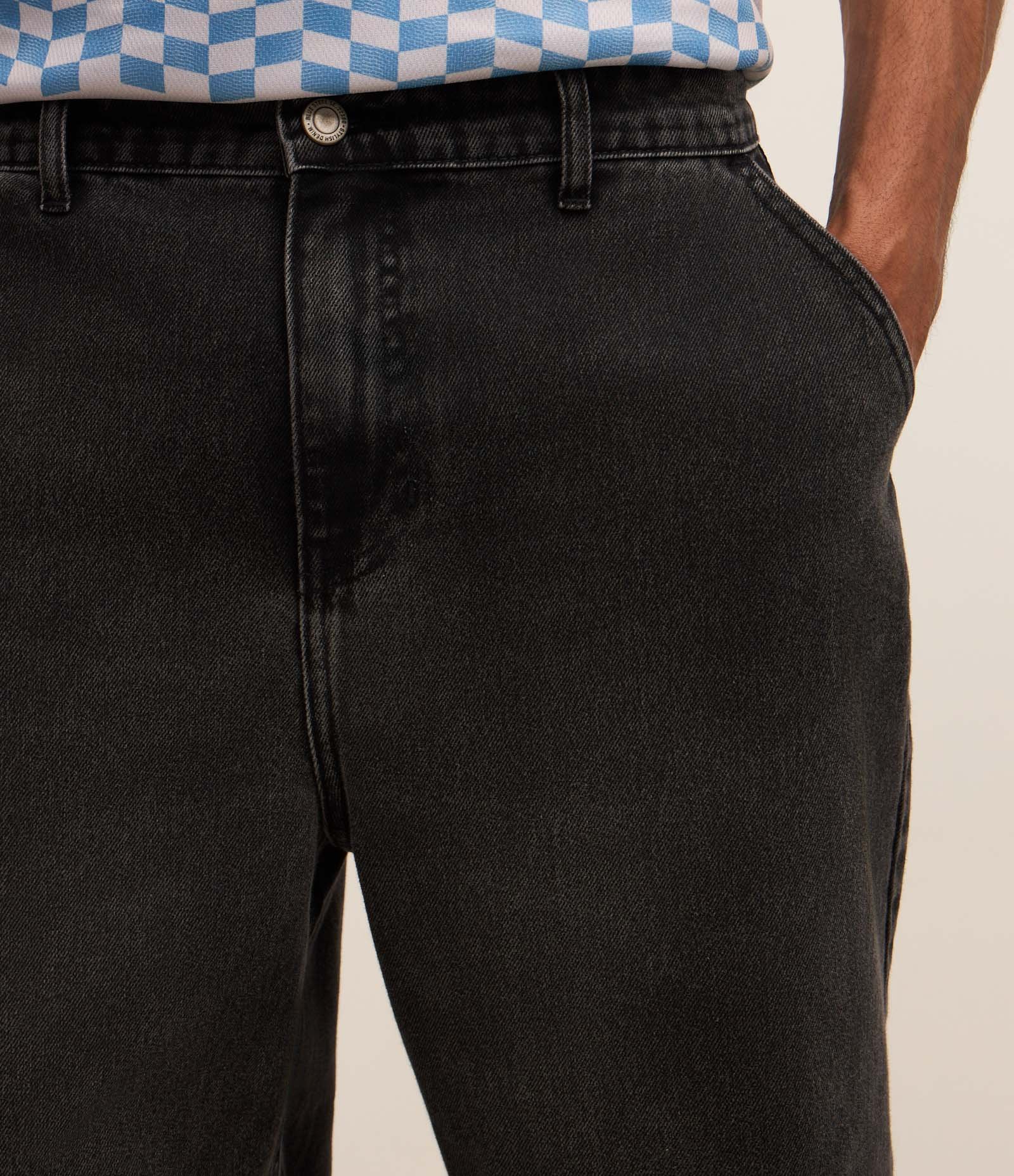 Calça Skater em Jeans Preto 3