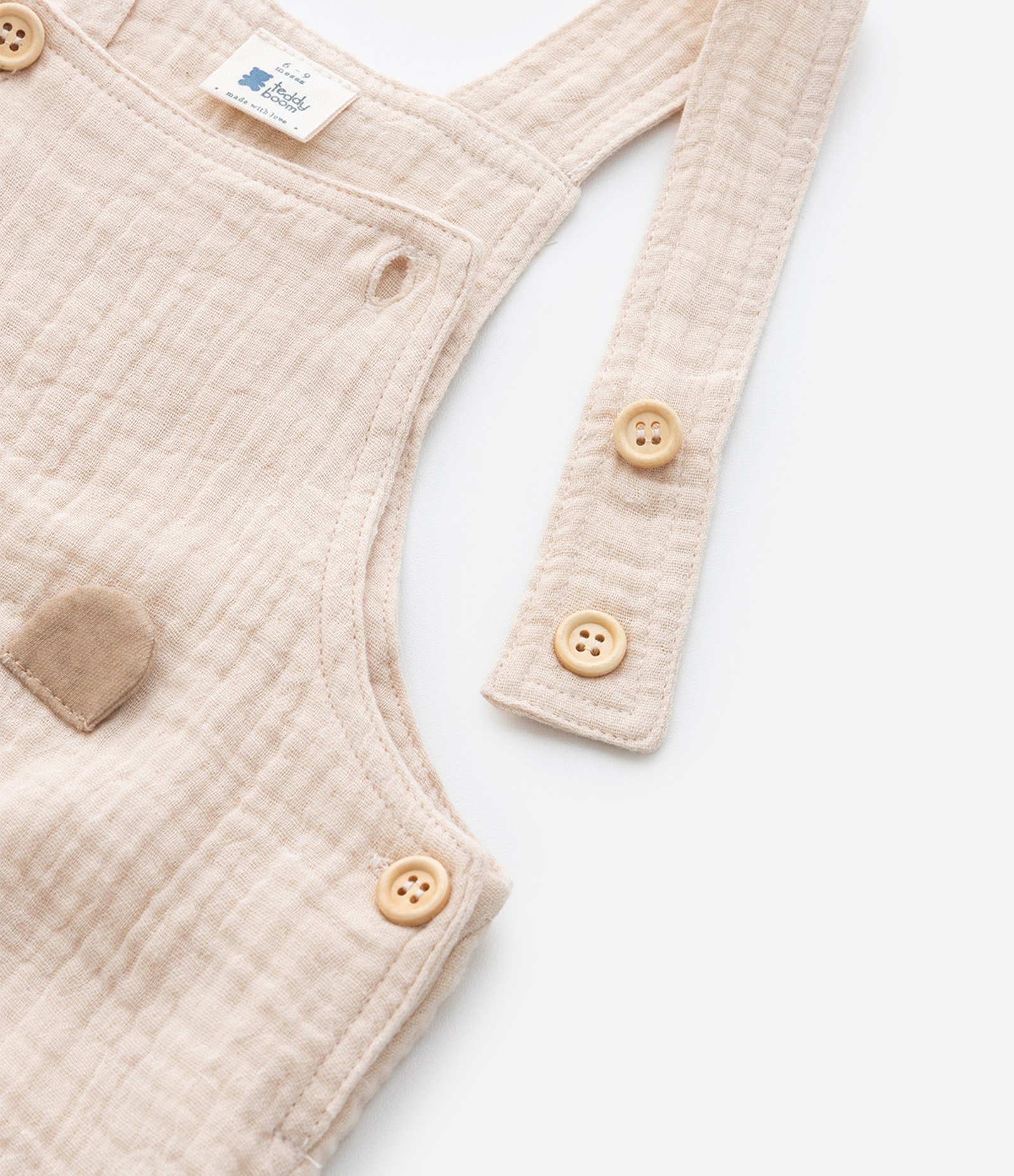 Jardineira Infantil Texturizada com Bordado Urso - Tam 3 a 18 meses Bege 5