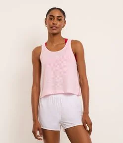 Regata Esportiva Furadinha em Microfibra com Decote U