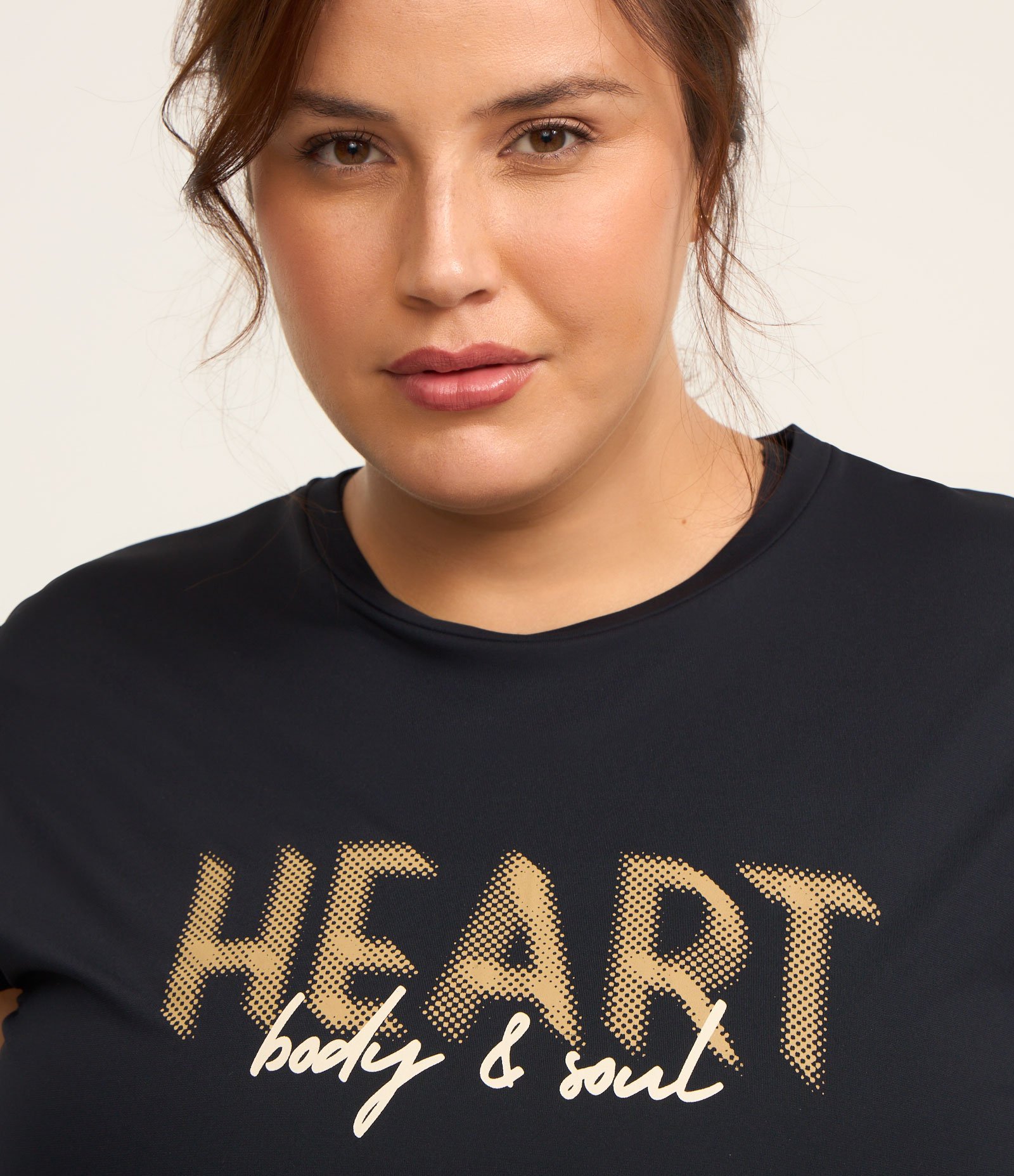 Regata com Tecnologia Dry e Estampa Heart Curve e Plus Size Preto 3