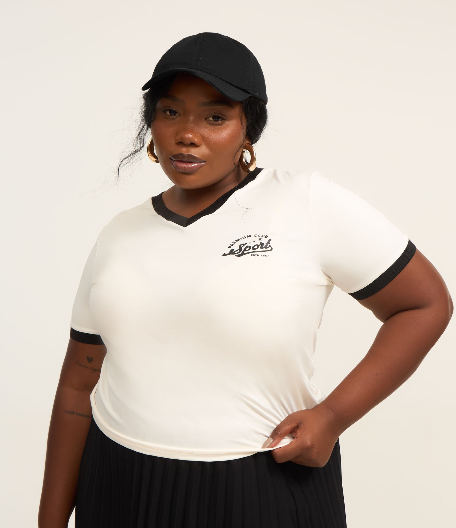 Camiseta Sportcore em Tecnologia Dry Curve e Plus Size Branco 1