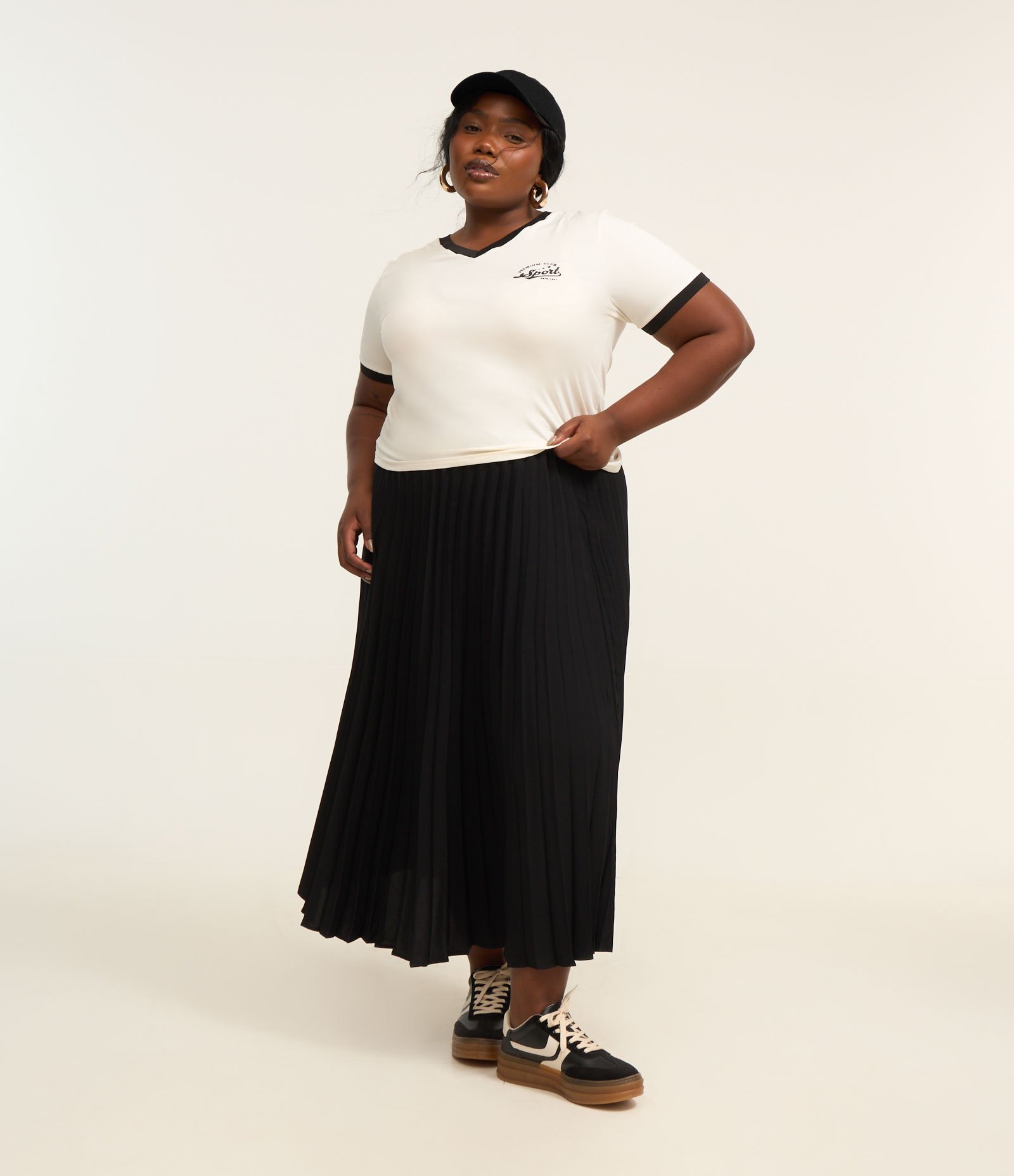 Camiseta Sportcore em Tecnologia Dry Curve e Plus Size Branco 2