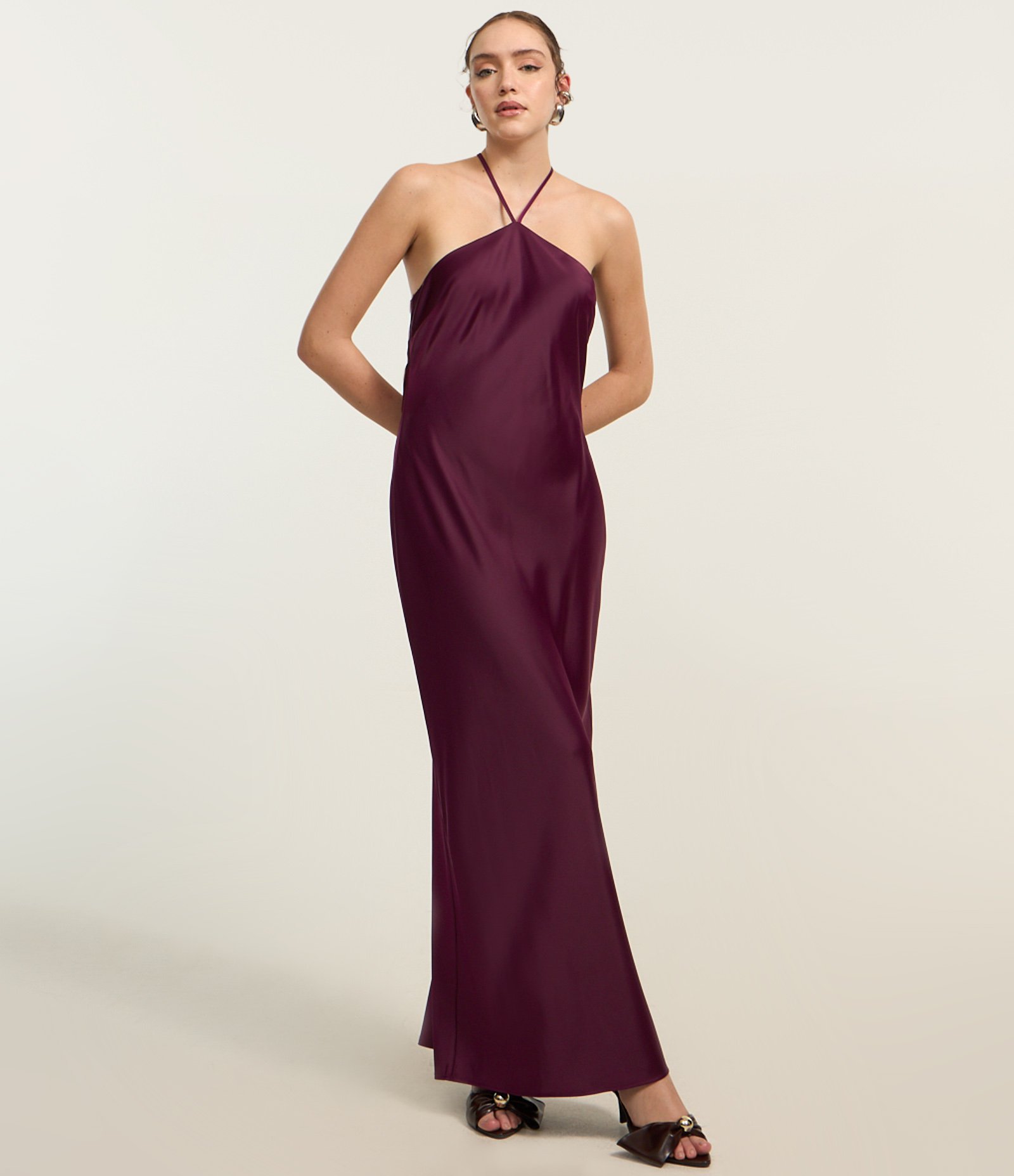 Vestido New Midi em Cetim com Decote Halter Roxo 1