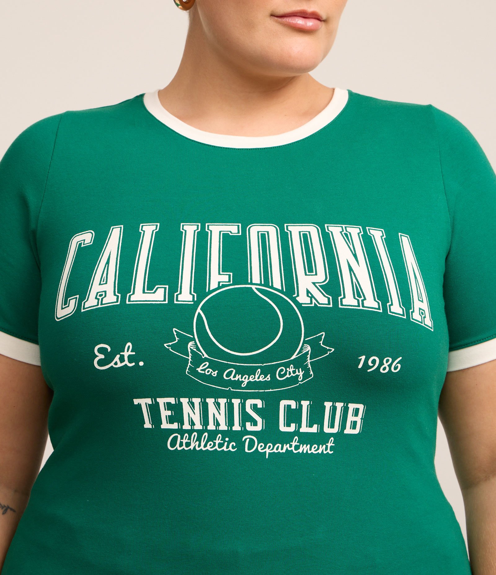 Camiseta em Algodão e Estampa Califórnia Curve & Plus Size Verde 3