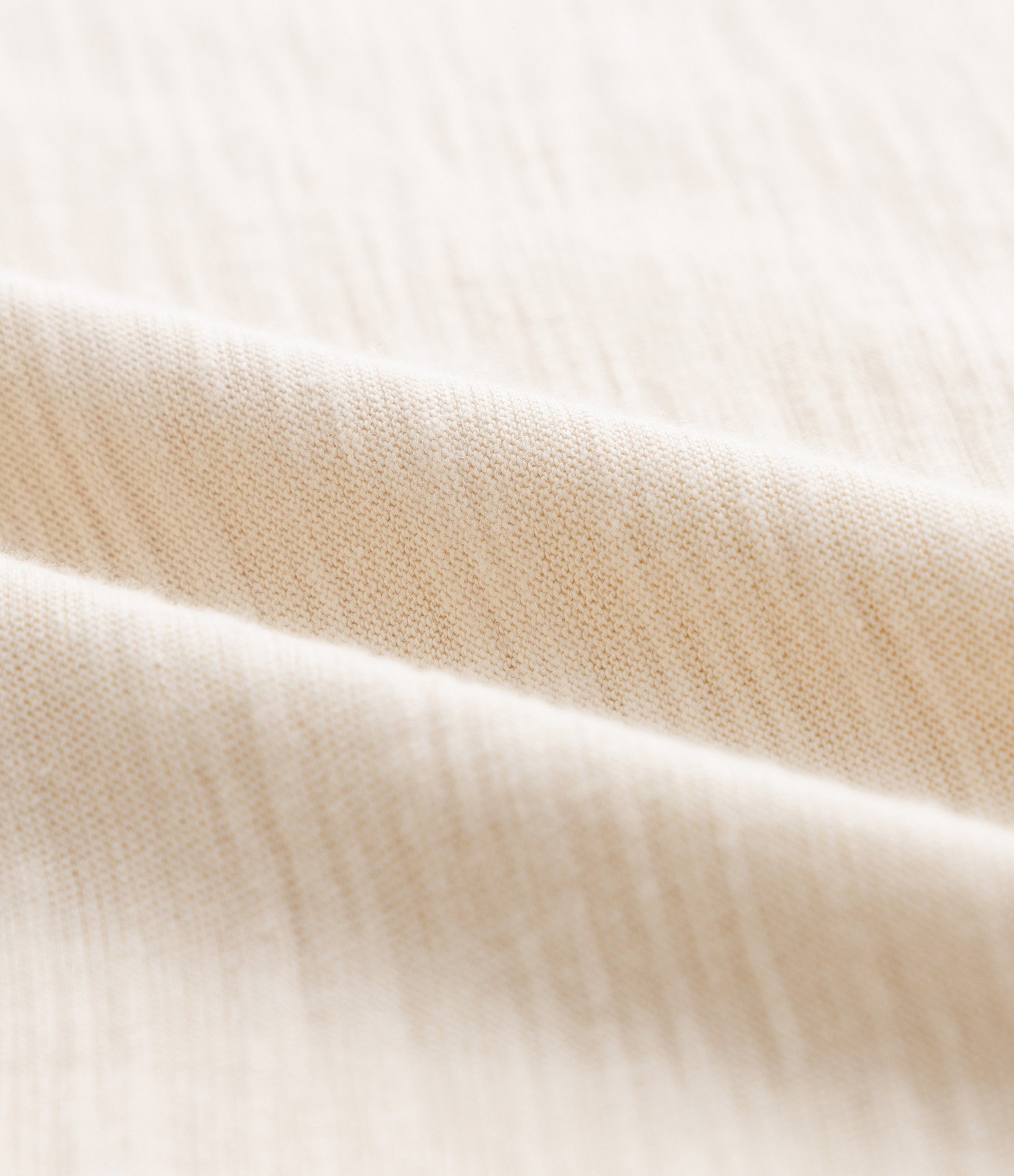 Camiseta em Flamê com Babado na Manga Curve & Plus Size Bege 6