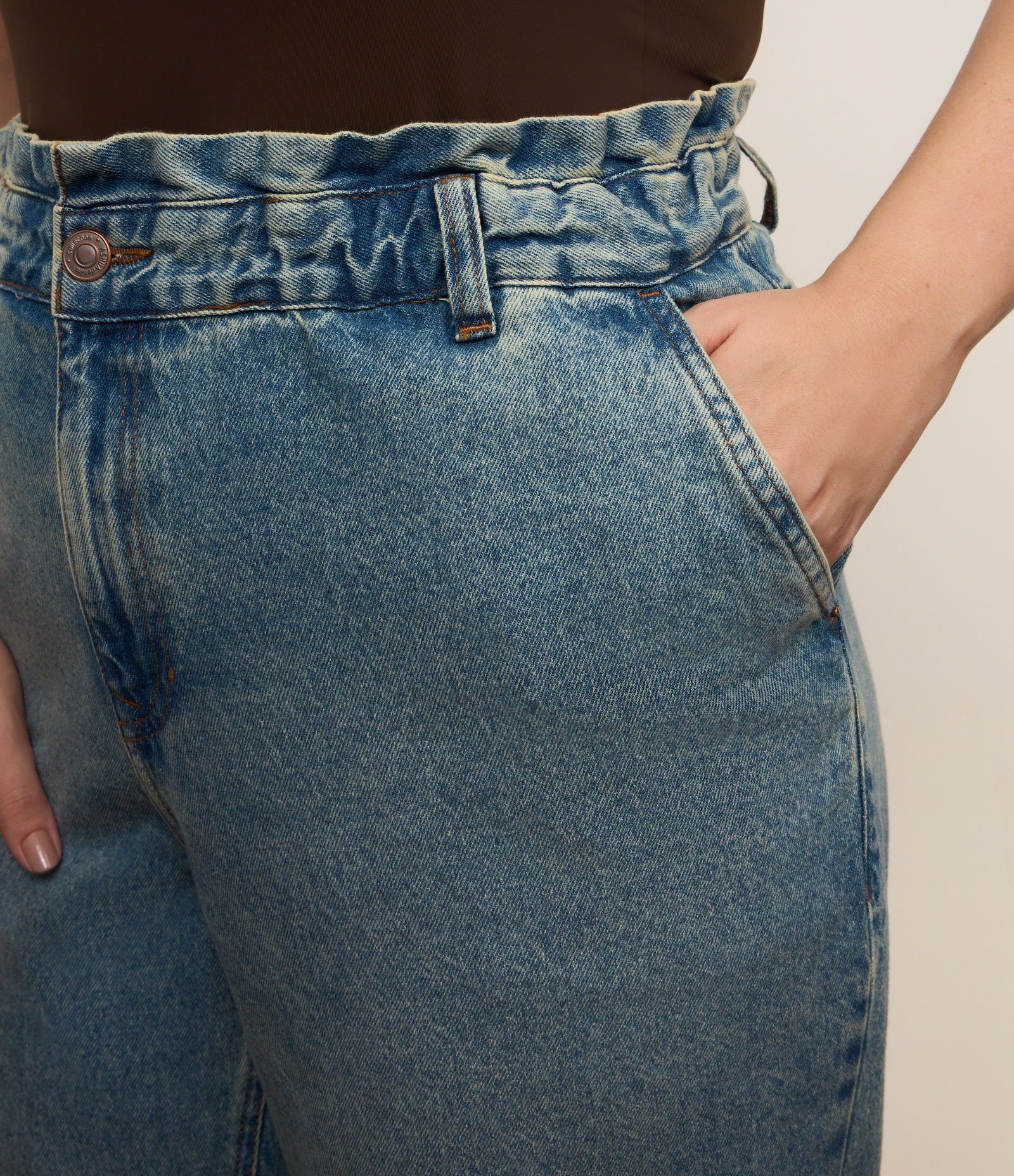 Calça Jeans Clochard com Lavagem Dirty Curve & Plus Size Azul 4