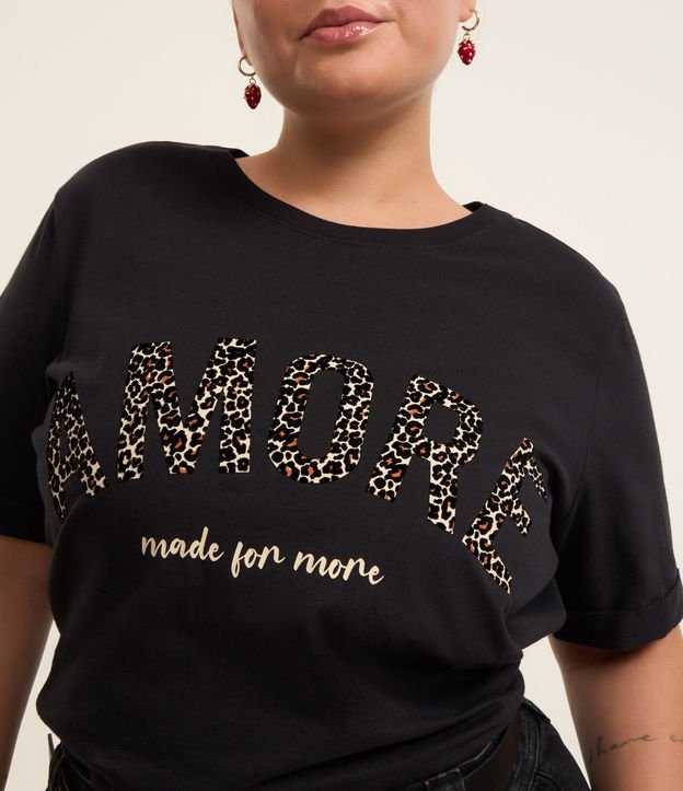Blusa com Lettering Animal Print Flocado Curve & Plus Size