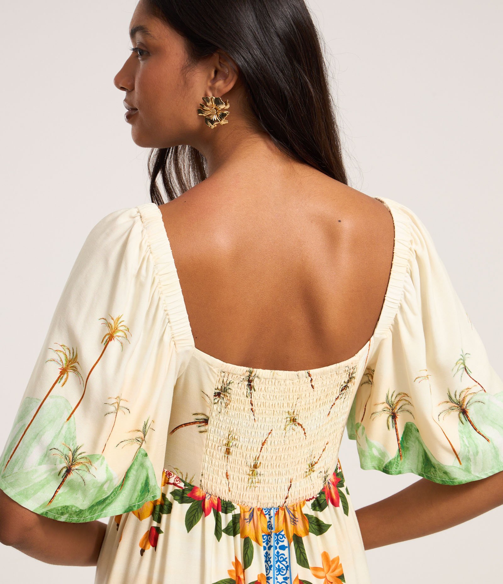 Vestido New Midi em Viscose com Estampa Tropical Bege 5