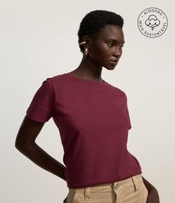 Camiseta Básica em Algodão com Manga Curta