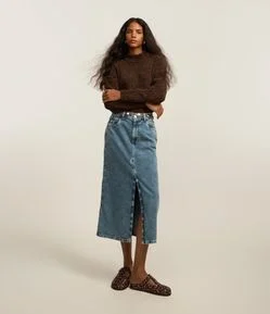 Saia Midi em Jeans com Fenda Frontal