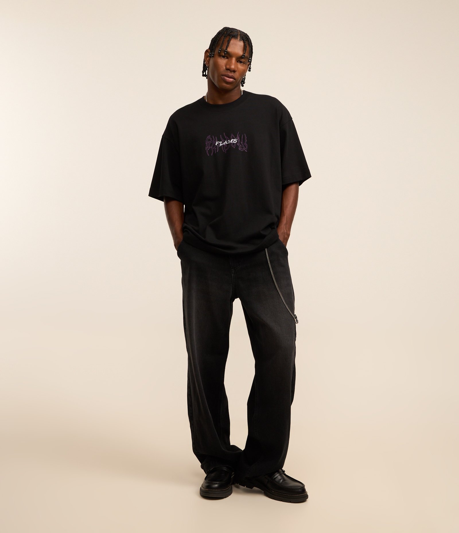 Camiseta Oversized em Malhão com Estampa Tribal Preto 3