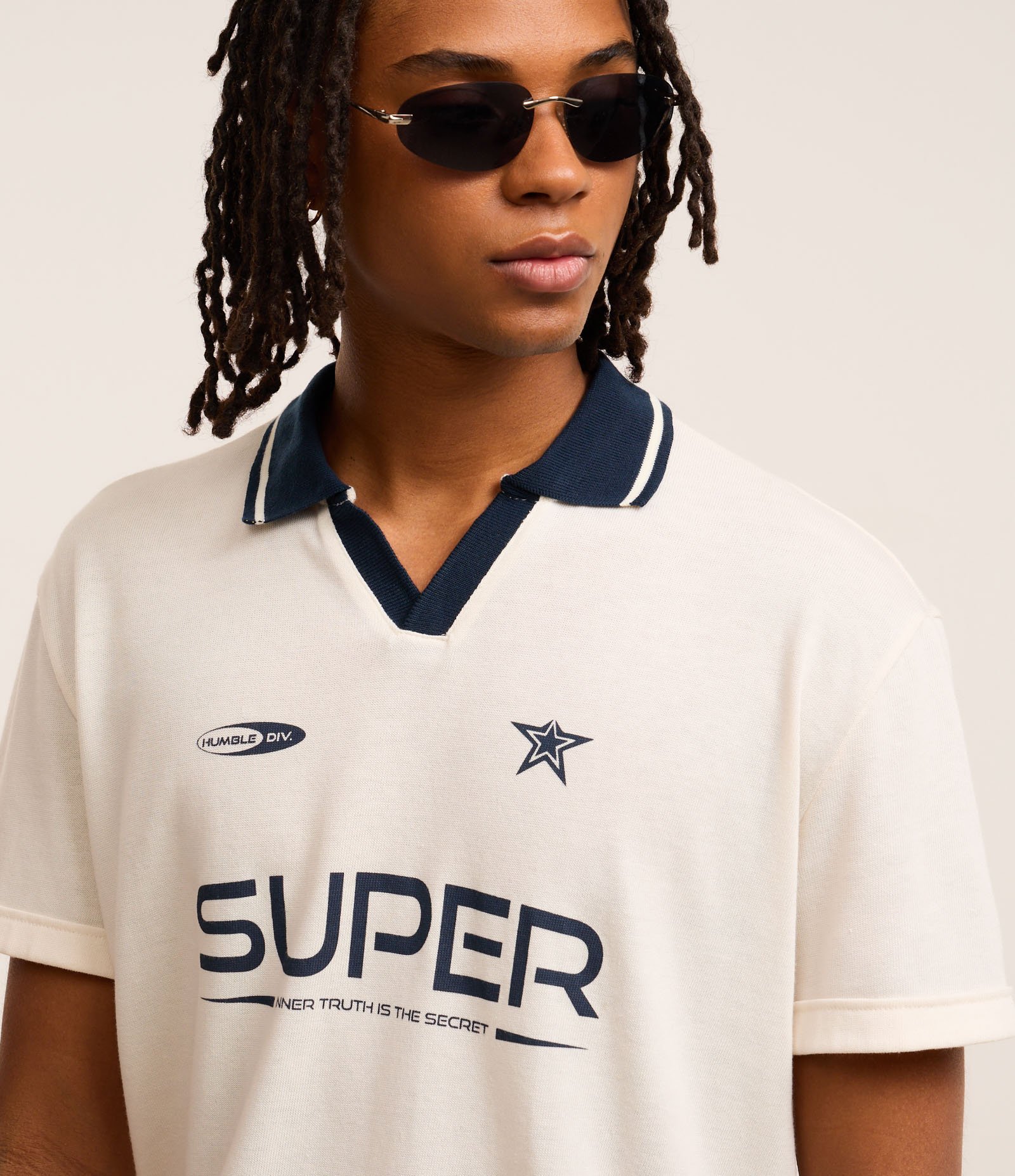 Camisa Polo Sportcore em Algodão com Estampa Lettering Bege 4