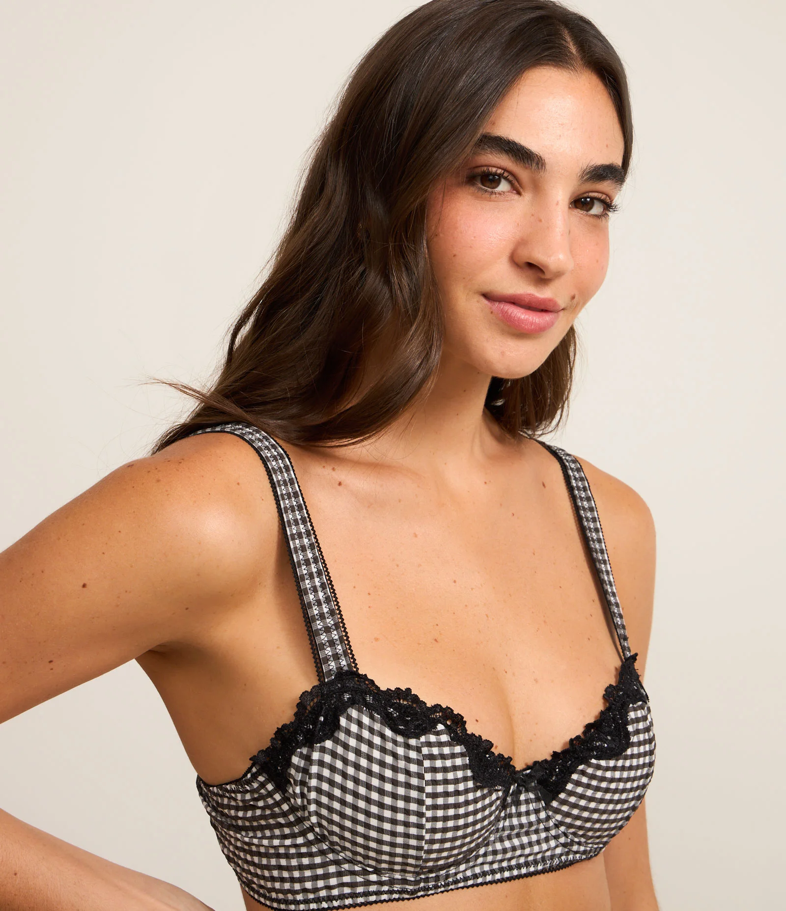 Sutiã Base Sem Bojo Com Aro e Estampa Xadrez Vichy Preto/Branco 2