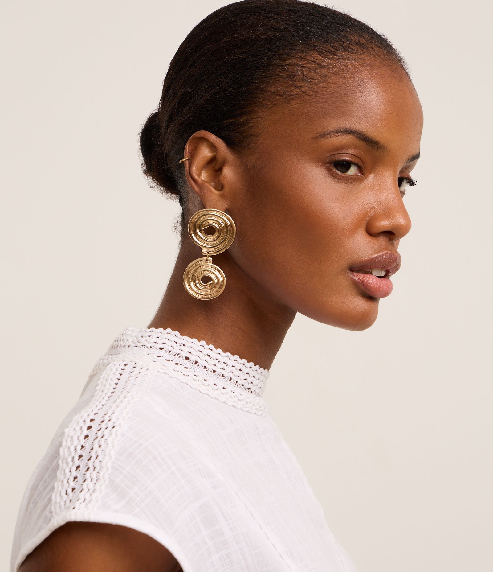 Blusa Boho em Cambraia com Entremeios Branco 4