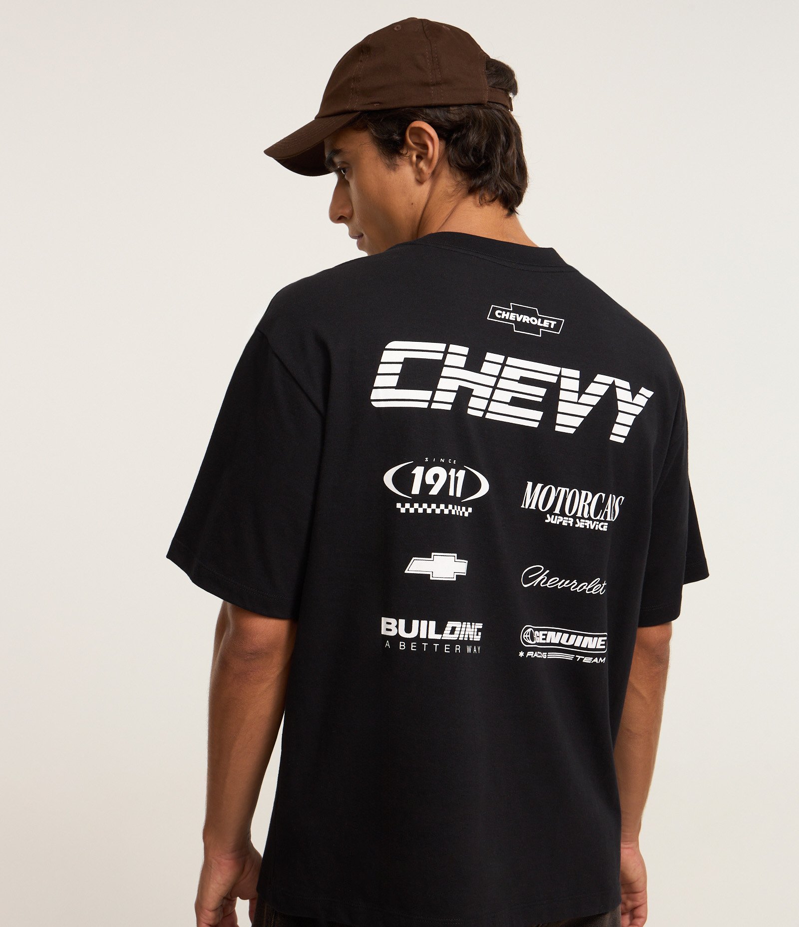 Camiseta Boxy em Malhão com Estampa Chevrolet Preto 3